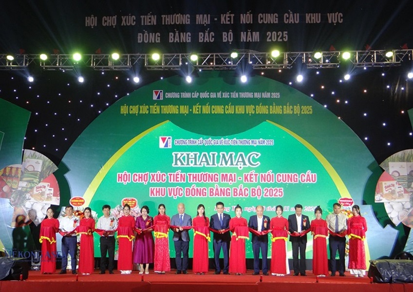Khai mạc Hội chợ Xúc tiến thương mại - Kết nối cung cầu khu vực Đồng bằng Bắc Bộ 2025