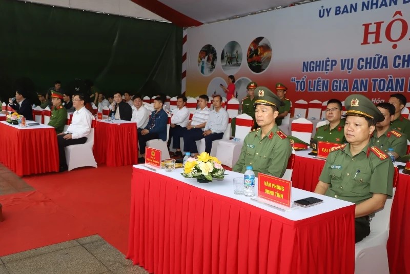 Các đại biểu tham dự hội thi