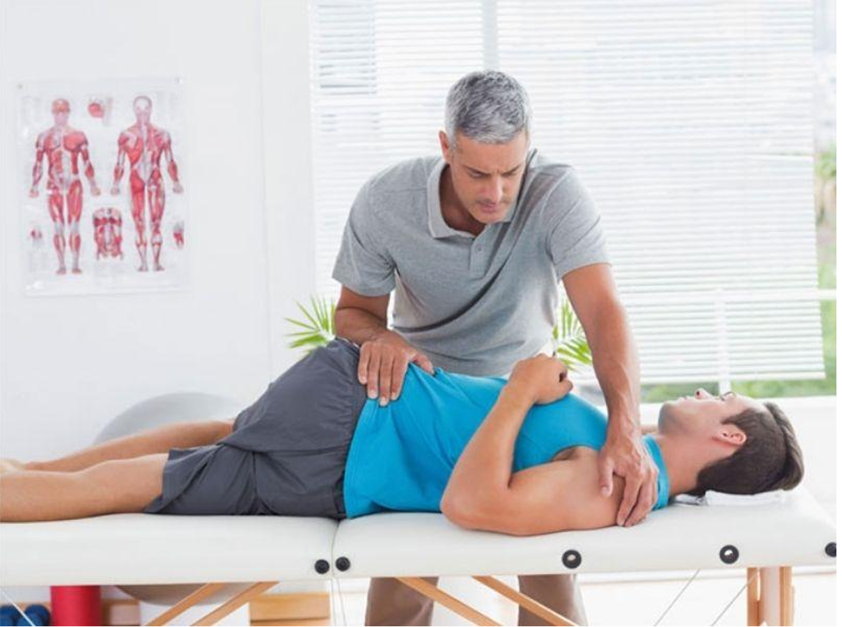 Kéo giãn cột sống giúp giảm đau lưng do gai đốt sống hiệu quả Kéo giãn cột sống giúp giảm đau lưng do gai đốt sống hiệu quả