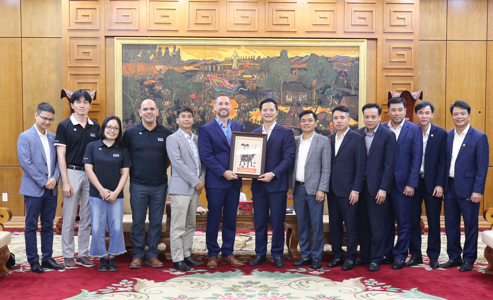 Chủ tịch UBND tỉnh Bắc Ninh tiếp và làm việc với lãnh đạo Tập đoàn Qorvo