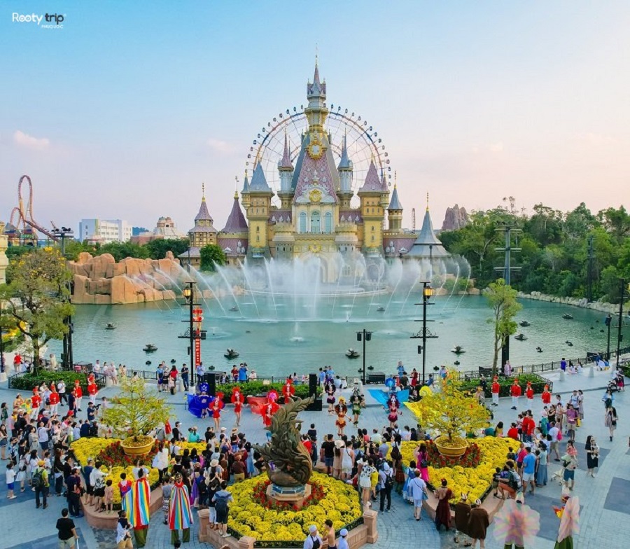 Khu vui chơi giải trí VinWonders Phú Quốc - nơi thu hút lượng khách lớn của An Giang