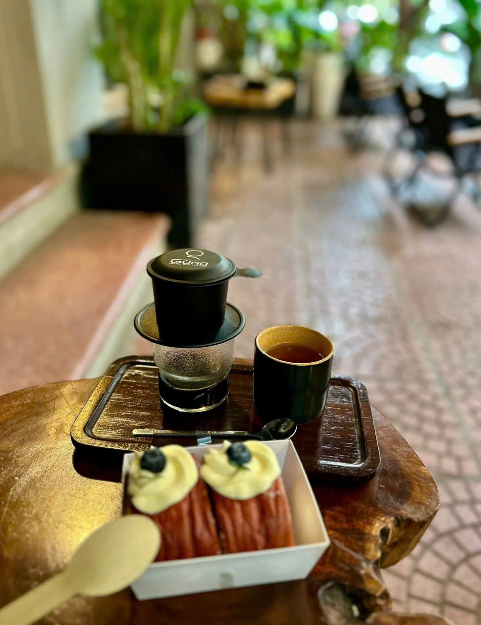 Hà Nội và những quán cà phê kể chuyện mùa đông