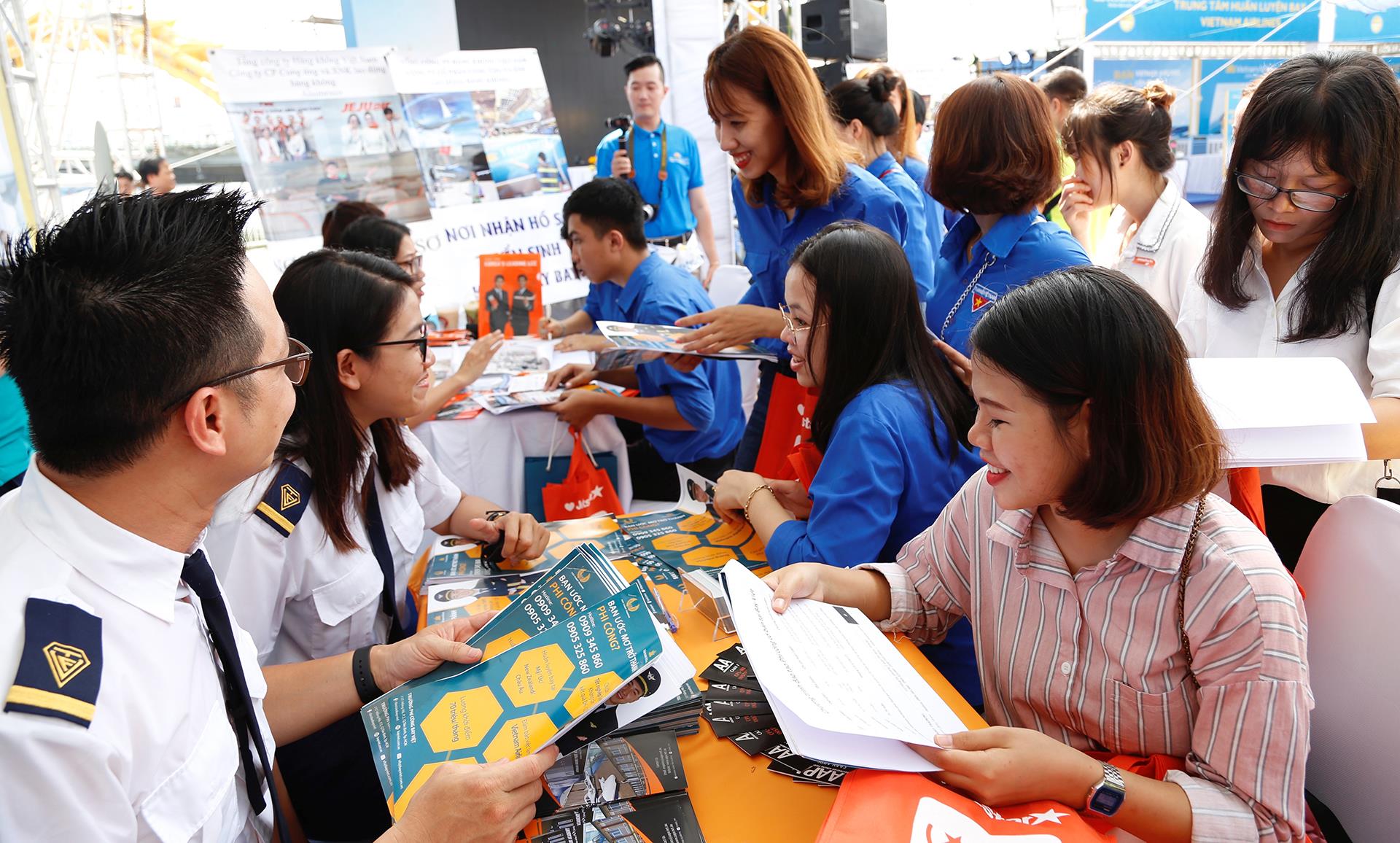 Vietnam Airlines chuẩn bị tổ chức ‘Ngày hội việc làm’