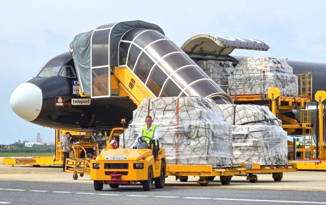 Đà Nẵng: Tiếp nhận hàng viện trợ khẩn cấp của ASEAN cho người dân vùng lũ