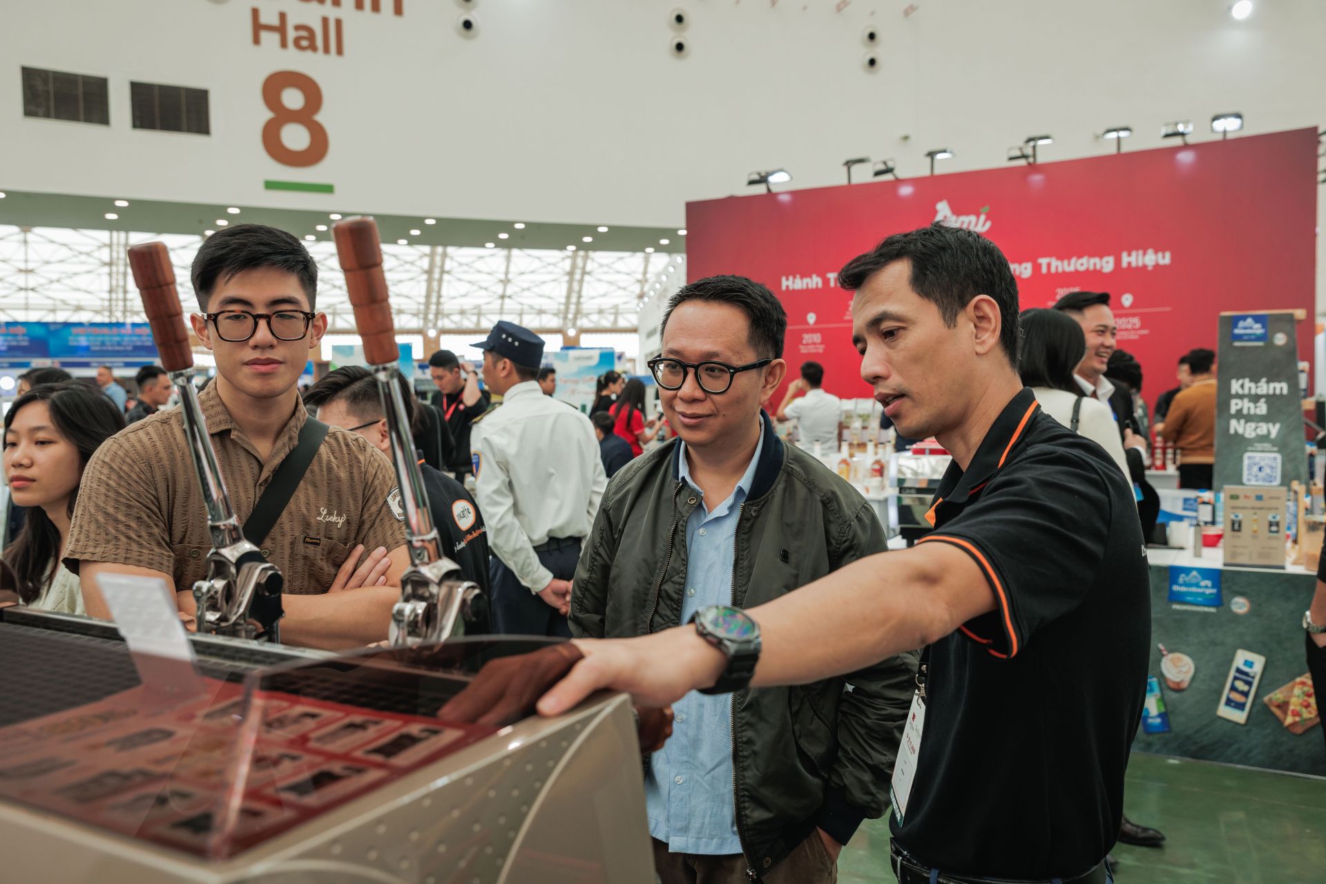 Tuần lễ Công nghiệp và Công nghệ Việt Nam 2025 đánh dấu sự trở lại mạnh mẽ của ngành triển lãm Việt Nam, là cầu nối then chốt giữa tri thức, doanh nghiệp và các giải pháp công nghệ tiên tiến, kiến tạo nền tảng giao thương và xúc tiến đầu tư. Tuần lễ Công nghiệp và Công nghệ Việt Nam 2025 đánh dấu sự trở lại mạnh mẽ của ngành triển lãm Việt Nam, là cầu nối then chốt giữa tri thức, doanh nghiệp và các giải pháp công nghệ tiên tiến, kiến tạo nền tảng giao thương và xúc tiến đầu tư.