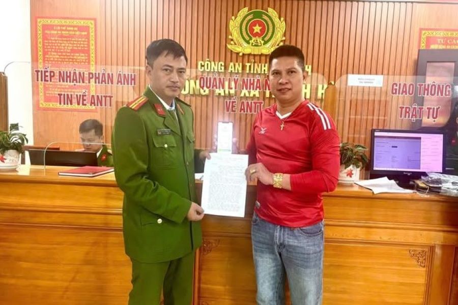 Anh H. đã nhận lại số tiền của mình và bày tỏ lời cảm ơn tới lực lượng Công an.