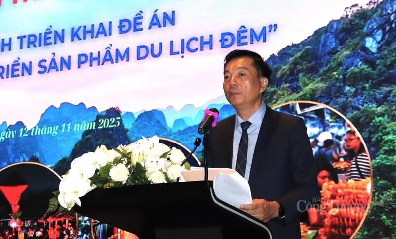 Ông Nguyễn Lâm Nguyên, Phó giám đốc Sở Văn hoá, Thể thao và Du lịch phát biểu tại hội thảo. Ông Nguyễn Lâm Nguyên, Phó giám đốc Sở Văn hoá, Thể thao và Du lịch phát biểu tại hội thảo.