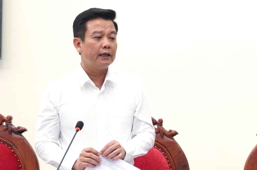 Lãnh đạo Sở Nông nghiệp và Môi trường phát biểu tại buổi làm việc.