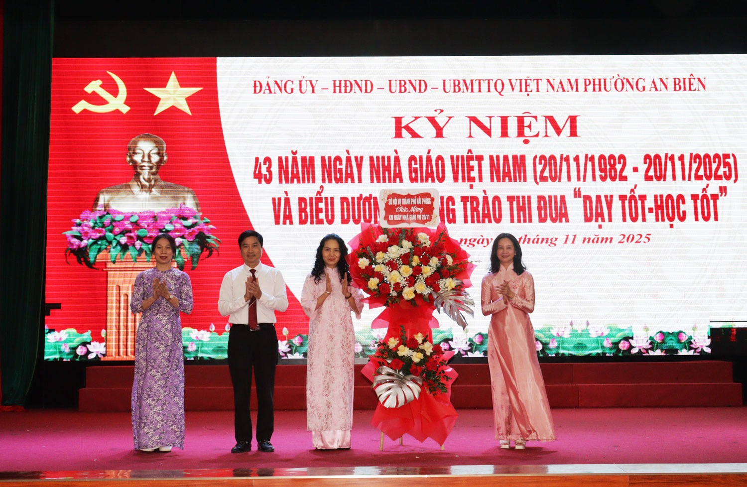 Hải Phòng: Phường An Biên kỷ niệm Ngày Nhà giáo Việt Nam và biểu dương phong trào thi đua “Dạy tốt - Học tốt”