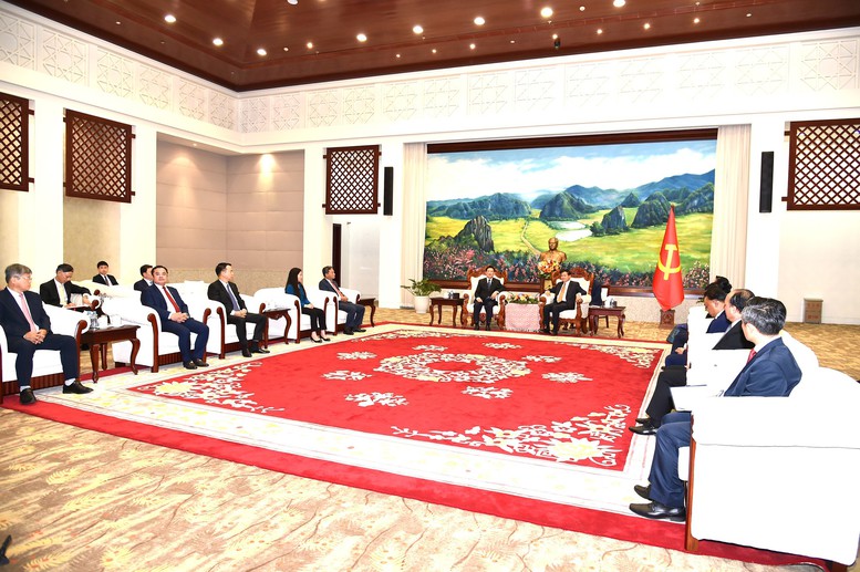 Tổng Bí thư, Chủ tịch nước Lào Thongloun Sisoulith đề nghị hai bên tiếp tục phát huy kết quả đã đạt được, tập trung thúc đẩy hội nhập, kết nối nền kinh tế hai nước - Ảnh: VGP/Trần Mạnh