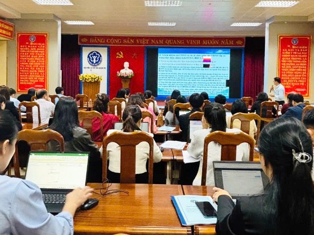Quảng Trị tập huấn nâng cao kỹ năng phục vụ người dân trong thực hiện chính sách bảo hiểm xã hội