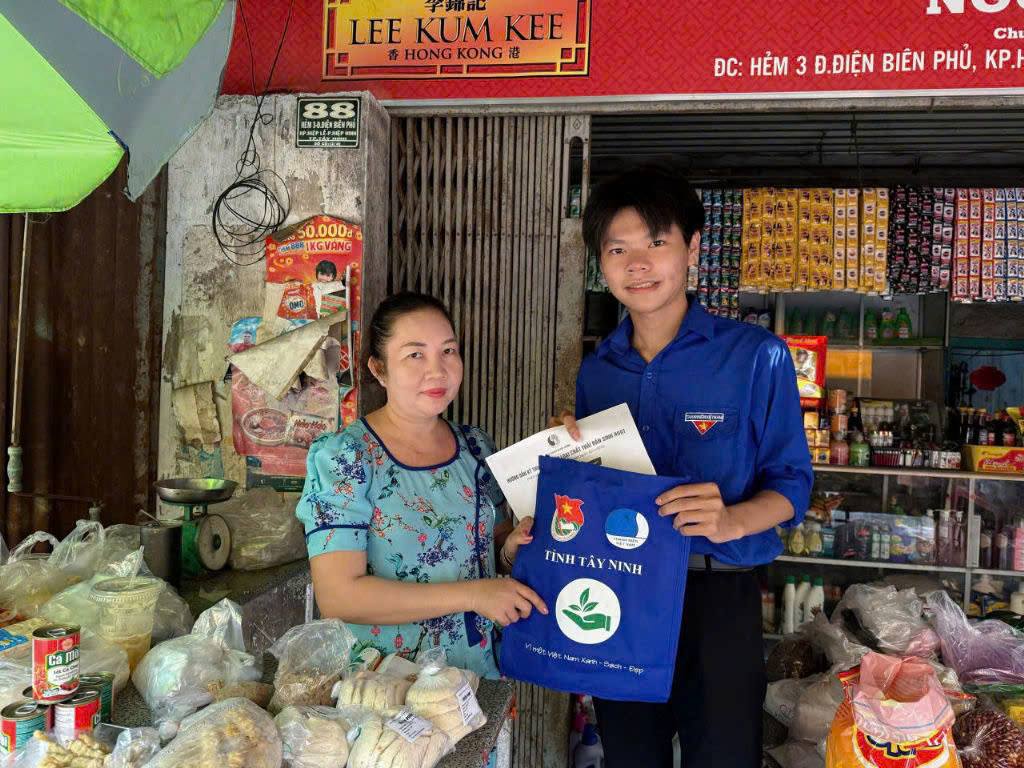 Tăng cường quản lý, tái sử dụng, tái chế, xử lý và giảm thiểu chất thải nhựa