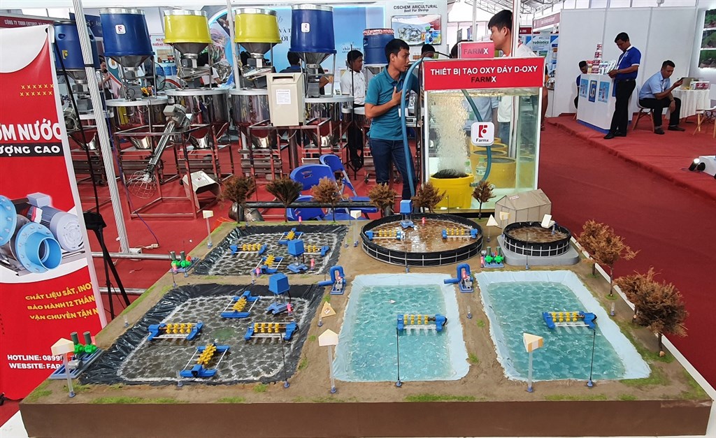 Hỗ trợ các cơ sở công nghiệp nông thôn tham gia hội chợ, triển lãm trên địa bàn.