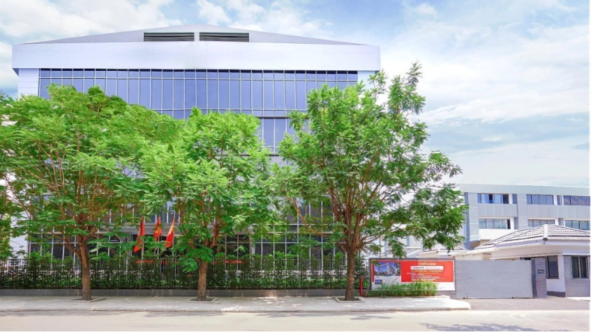 Nh&agrave; m&aacute;y tại khu c&ocirc;ng nghiệp T&acirc;n B&igrave;nh, TP HCM. Ảnh: An Phước