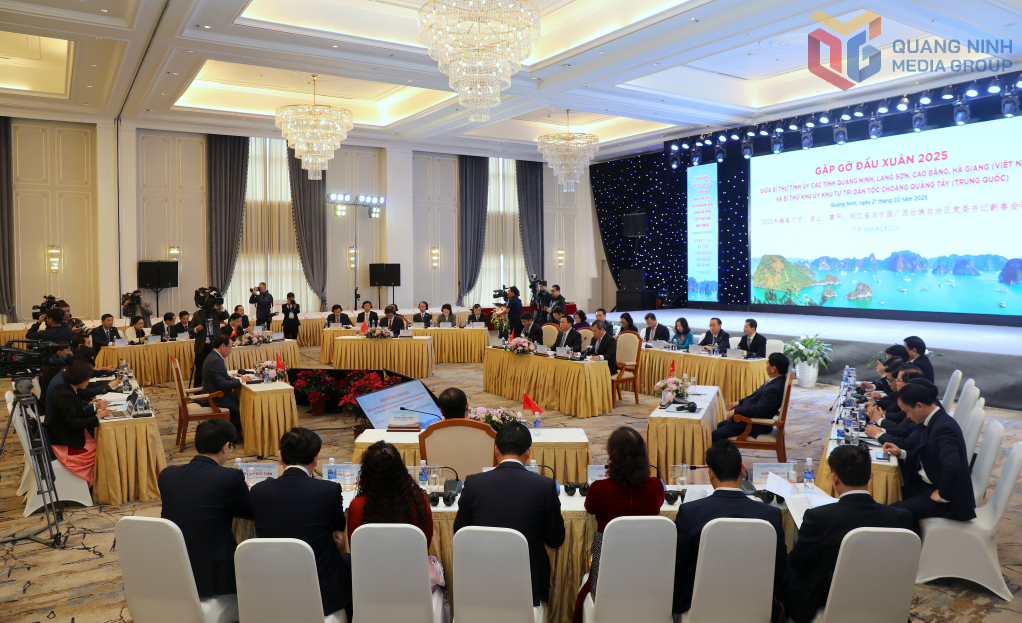 Tỉnh Quảng Ninh chủ trì tổ chức Chương trình Gặp gỡ đầu Xuân 2025 giữa Bí thư 5 tỉnh, khu: Quảng Ninh, Lạng Sơn, Cao Bằng, Hà Giang (Việt Nam); Quảng Tây (Trung Quốc).