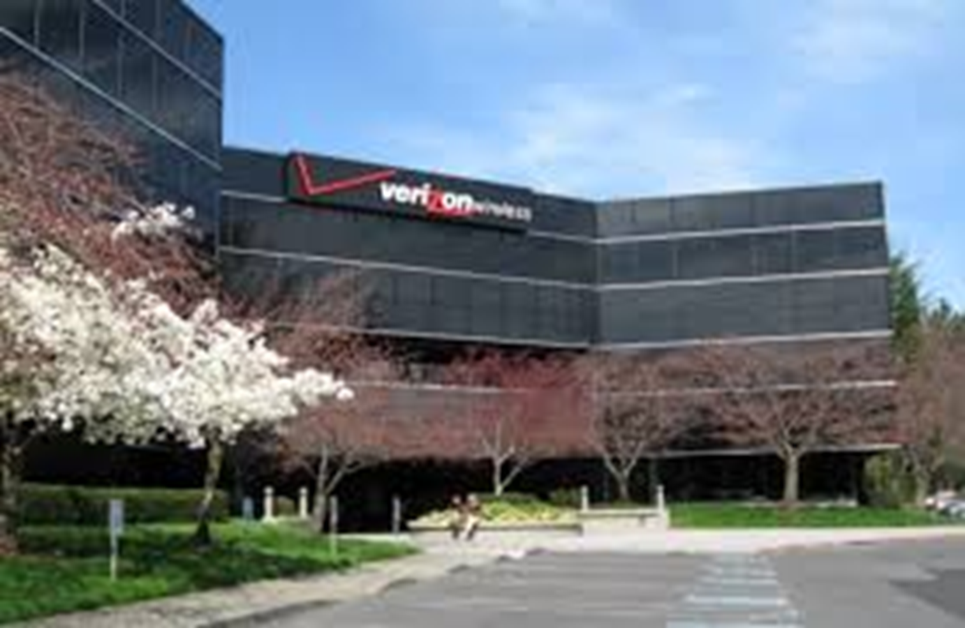 Verizon sắp cắt giảm 15.000 việc làm, lớn nhất lịch sử tập đoàn