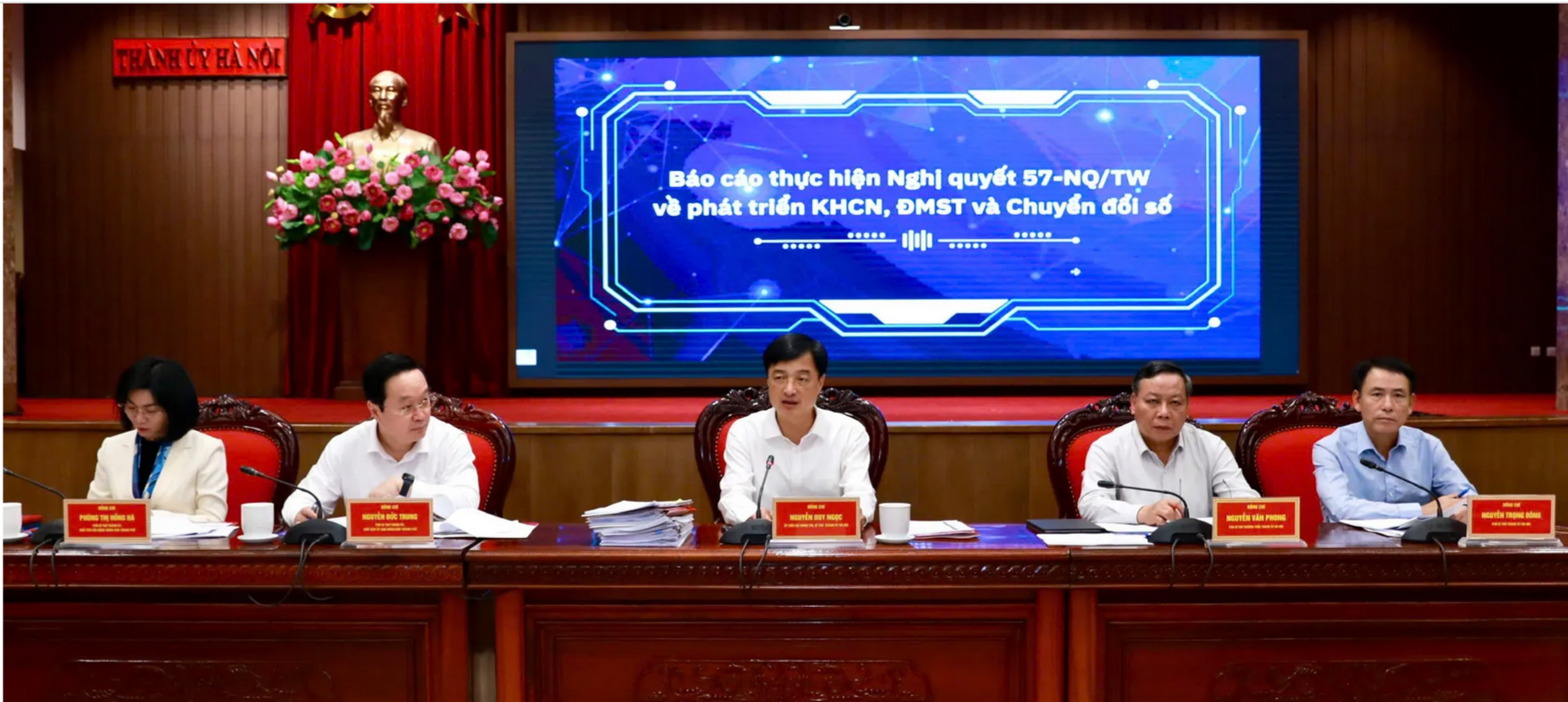 Hà Nội tăng tốc thực thi Nghị quyết 57, hướng tới mô hình tăng trưởng mới