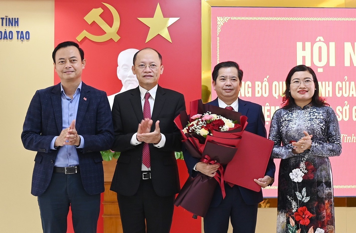 Ông Bùi Nhân Sâm làm Giám đốc Sở GD&ĐT Hà Tĩnh