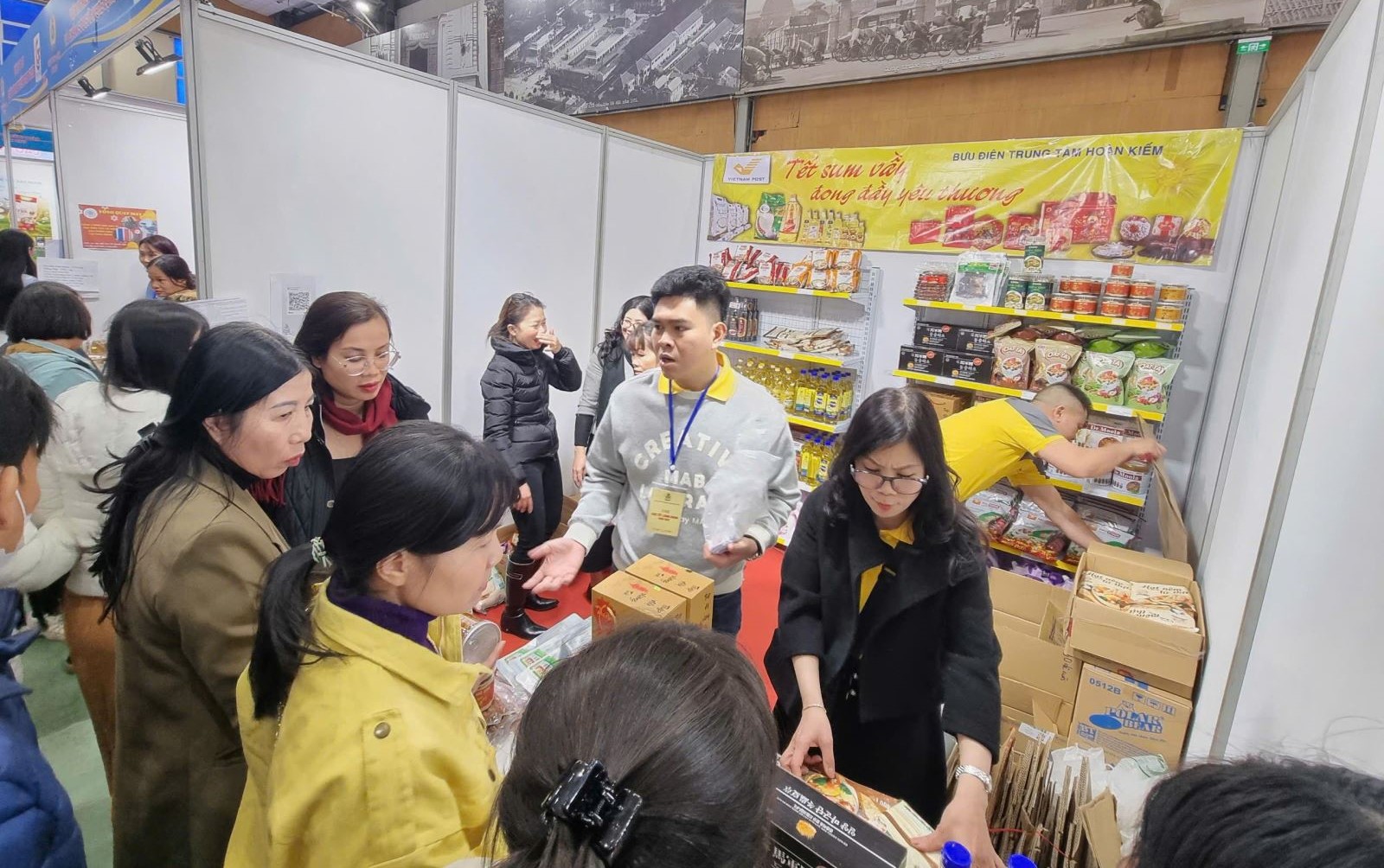 Chợ Tết Công đoàn – Xuân 2025 Chợ Tết Công đoàn – Xuân 2025