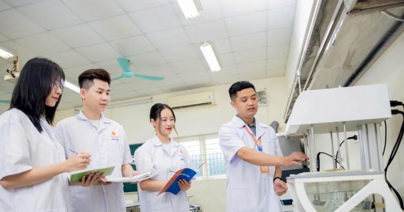 Lào Cai tăng cường phòng, chống bệnh bại liệt