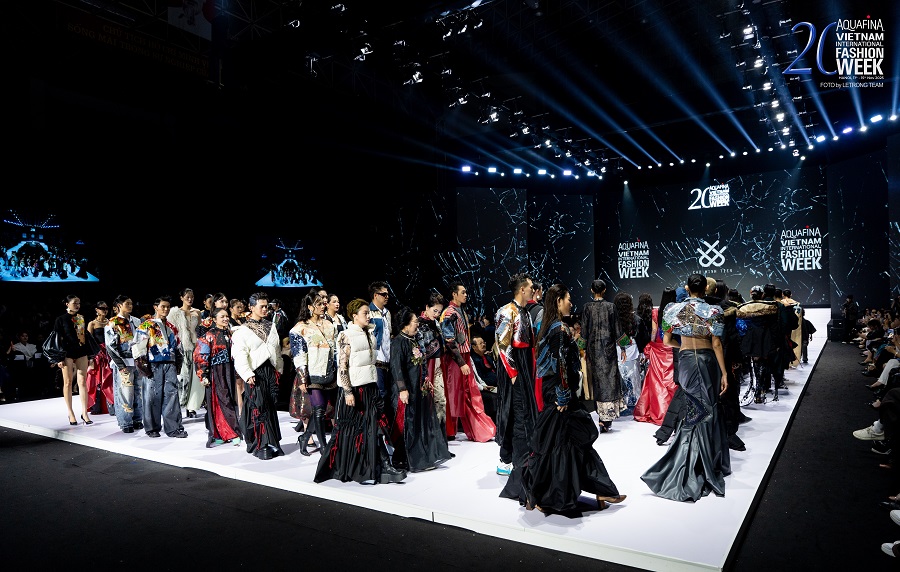 GUNO Việt Nam kết hợp cùng NTK Cao Minh Tiến tại Aquafina Vietnam International Fashion Week 2025