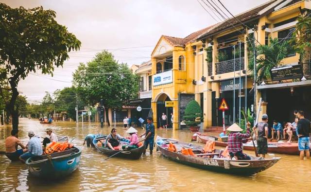 Các địa phương được yêu cầu theo dõi sát diễn biến, chủ động phương án ứng phó và đảm bảo an toàn cho người dân Các địa phương được yêu cầu theo dõi sát diễn biến, chủ động phương án ứng phó và đảm bảo an toàn cho người dân