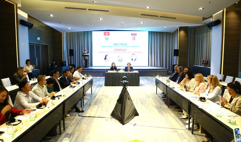 Việt Nam - Liên bang Nga tăng cường hợp tác trong lĩnh vực công chứng