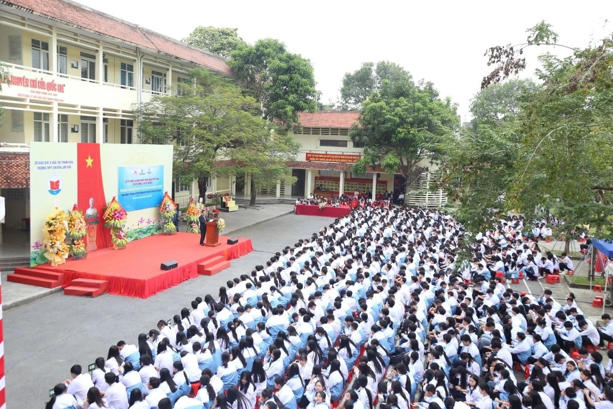 Toàn cảnh buổi lễ