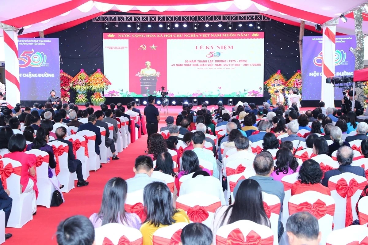 Toàn cảnh buổi lễ