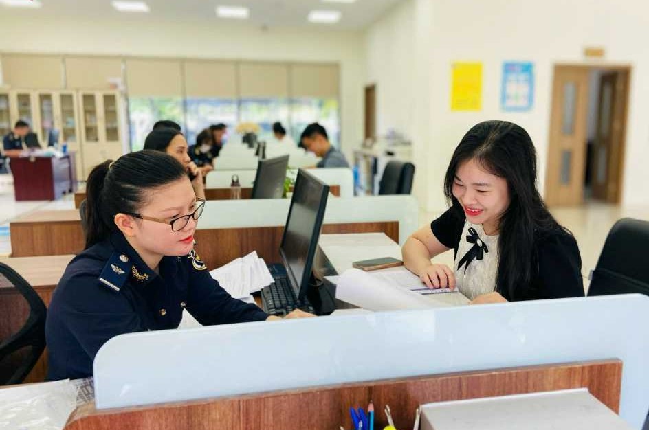 Hải quan cửa khẩu Hòn Gai: Quyết tâm hoàn thành chỉ tiêu thu ngân sách năm 2025