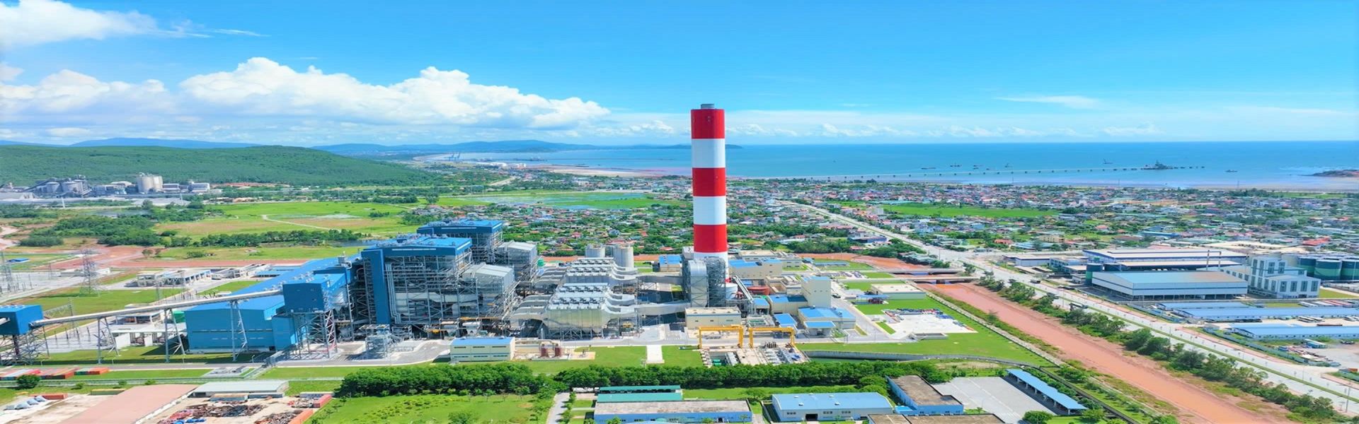 Nh&agrave; m&aacute;y nhiệt điện Nghi Sơn 1 v&agrave; Nh&agrave; m&aacute;y BOT Nghi Sơn 2.