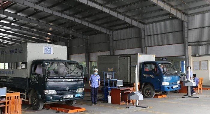 Kiểm định xe ô tô tại Trung tâm Đăng kiểm xe cơ giới Miền Trung 36.03D.