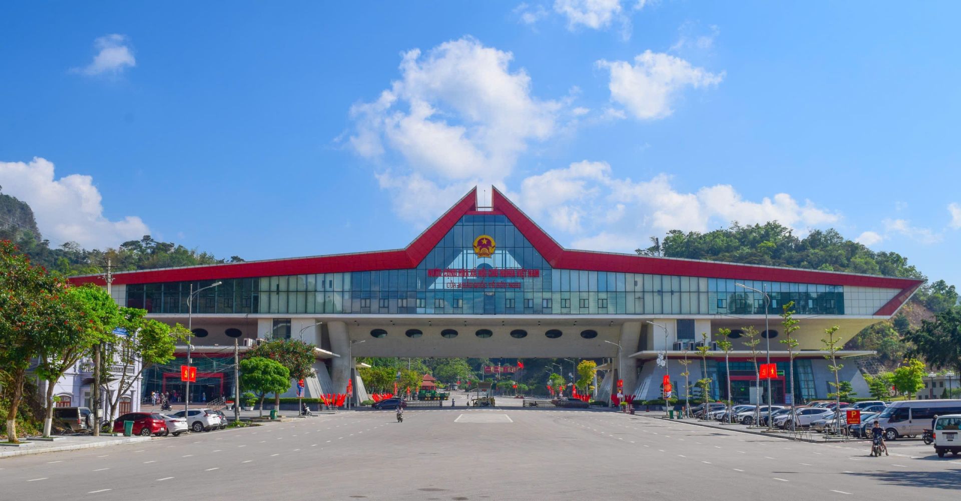 Lạng Sơn: Tăng cường quản lý biên giới, tạo bứt phá trong thông quan và hợp tác quốc tế