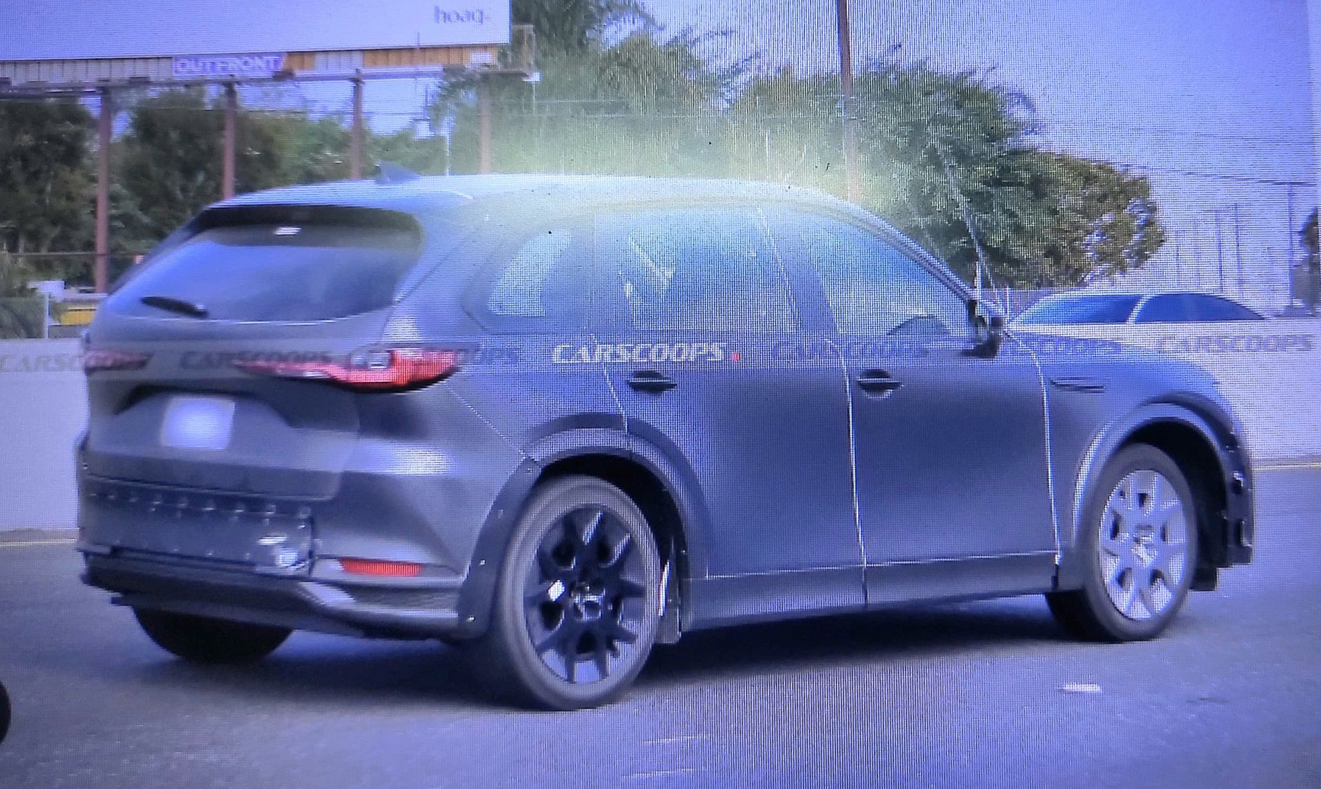 Mẫu ô tô điện hoàn toàn mới của Mazda bị 