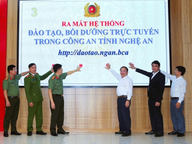 Công an Nghệ An đưa vào vận hành hệ thống đào tạo, bồi dưỡng trực tuyến