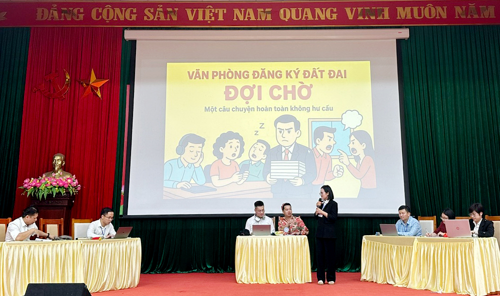 Phần thi xử lý tình huống của một đội dự thi.