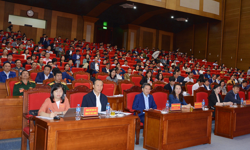 Quang cảnh buổi tập huấn