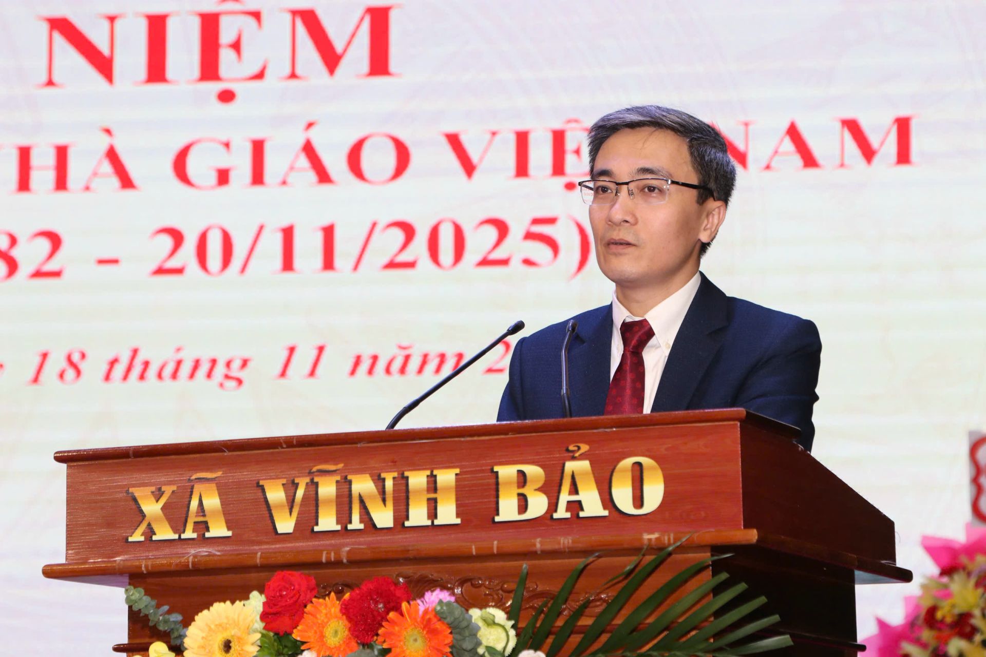 Đồng chí Đào Phú Thùy Dương, Bí thư Đảng ủy xã phát biểu bế mạc Lễ kỷ niệm.