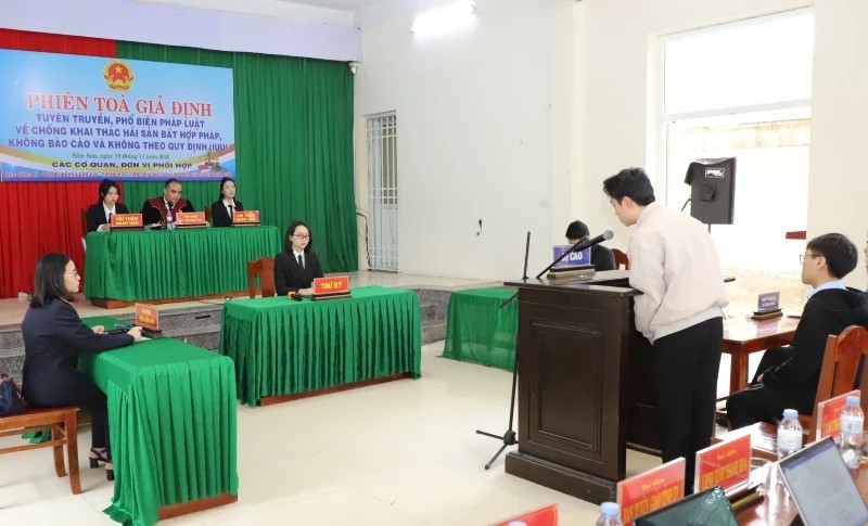 Thanh Hóa: Phiên tòa giả định tuyên truyền pháp luật về chống khai thác IUU