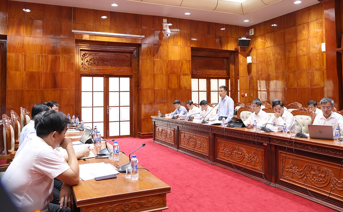 Buổi làm việc giữa EVNNPT với UBND tỉnh Đồng Tháp diễn ra ngày 14/11/2025, tại Đồng Tháp