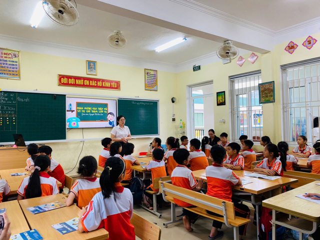 Nghệ An lần đầu tuyển dụng giáo viên theo mô hình chính quyền hai cấp