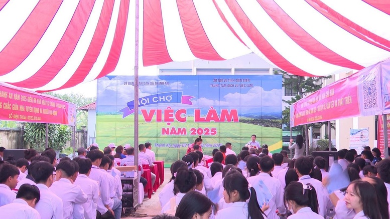 Hội chợ việc làm năm 2025 tại xã Thanh An (Điện Biên) không chỉ là nơi người lao động tìm được cơ hội ổn định mà còn là địa chỉ để doanh nghiệp tiếp cận nguồn nhân lực chất lượng