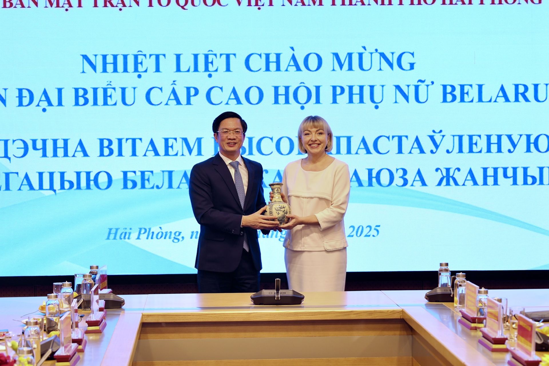 Tăng cường hợp tác trong công tác bình đẳng giới giữa Hải Phòng và Hội phụ nữ Cộng hòa Belarus