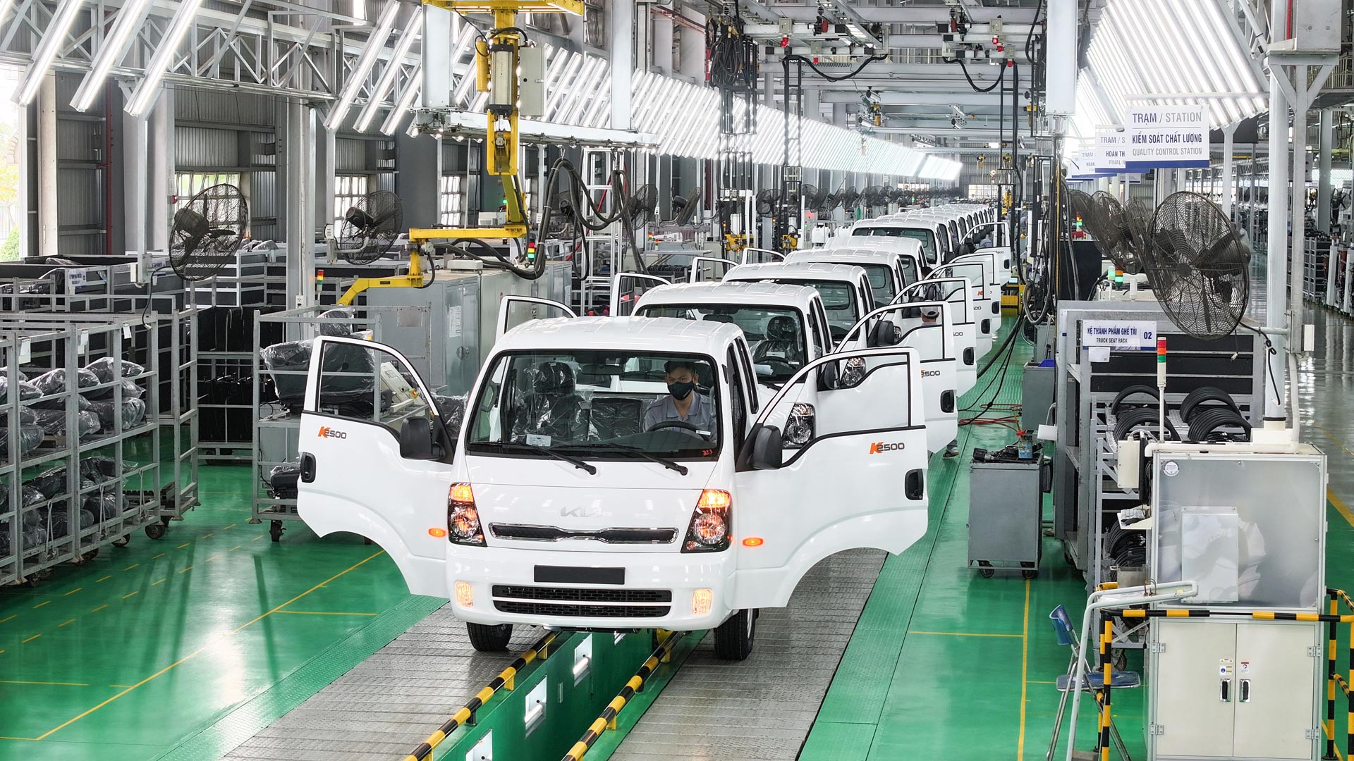 Mô hình tăng trưởng mới là mô hình phát triển dựa trên tri thức, công nghệ, đổi mới sáng tạo và nhân lực chất lượng cao Mô hình tăng trưởng mới là mô hình phát triển dựa trên tri thức, công nghệ, đổi mới sáng tạo và nhân lực chất lượng cao