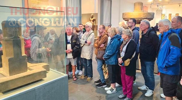 Lần đầu tiên tại TP.Đà Nẵng trưng bày các bảo vật quốc gia.