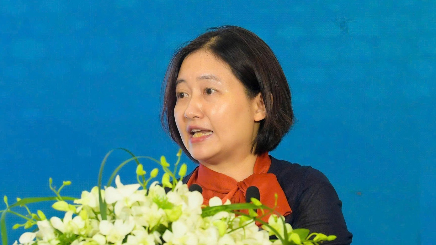 Bà Nguyễn Thu Thủy - Phó Cục trưởng Cục Phát triển Doanh nghiệp (Bộ Tài chính) phát biểu Bà Nguyễn Thu Thủy - Phó Cục trưởng Cục Phát triển Doanh nghiệp (Bộ Tài chính) phát biểu