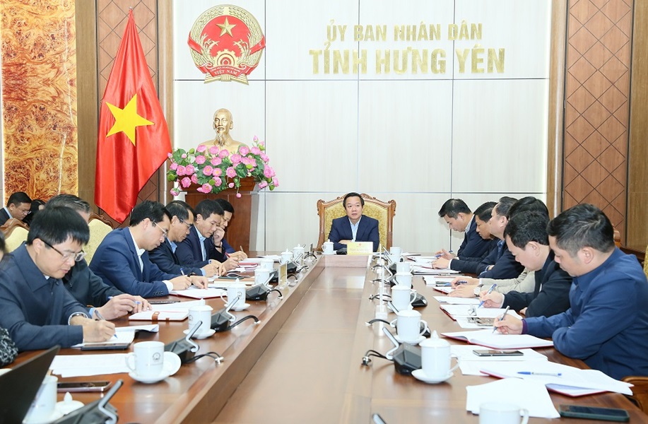 Chủ tịch UBND tỉnh Hưng Yên chỉ đạo cuộc họp với Sở xây dựng về tiến độ các dự án trọng điểm