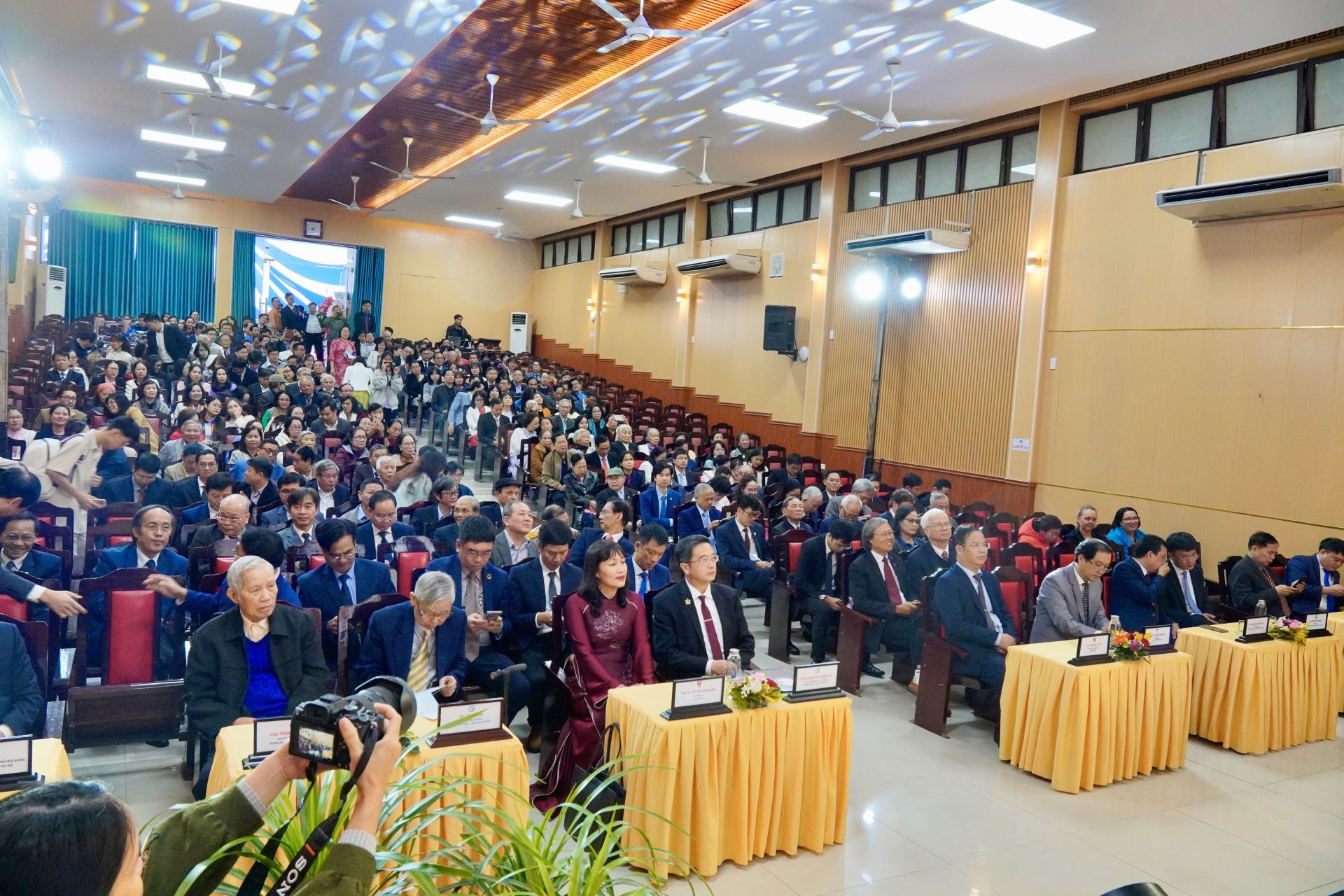 Quang cảnh buổi tọa đàm