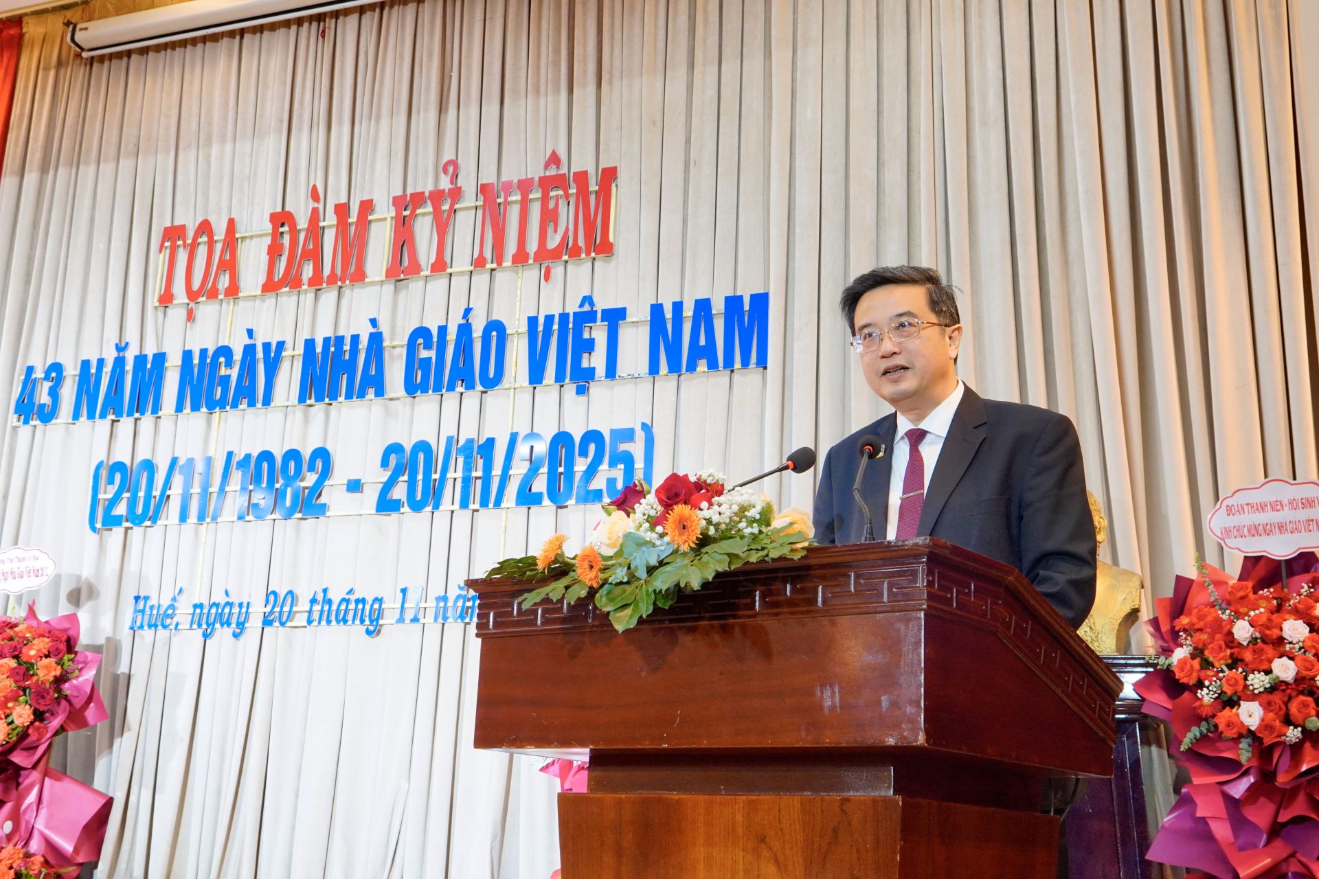 GS.TS Nguyễn Vũ Quốc Huy Hiệu trưởng Trường Đại học Y Dược Huế