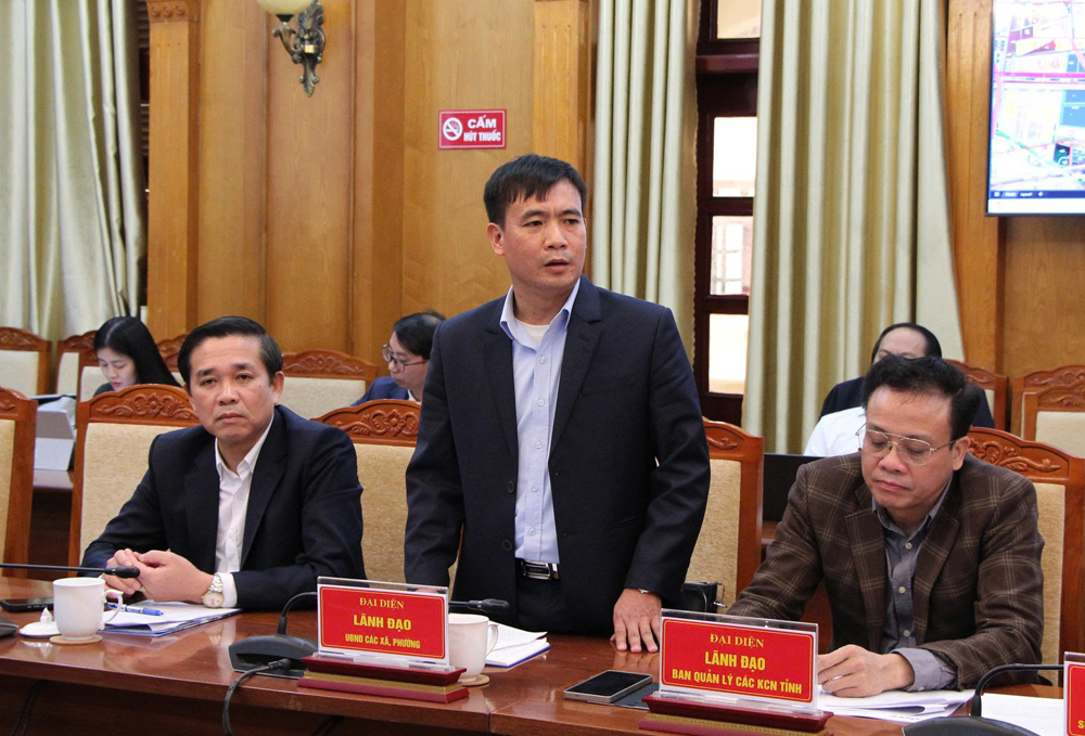 Đại diện l&atilde;nh đạo phường Bồng Lai b&aacute;o c&aacute;o kết quả, đề xuất một số giải ph&aacute;p thực hiện thời gian tới.